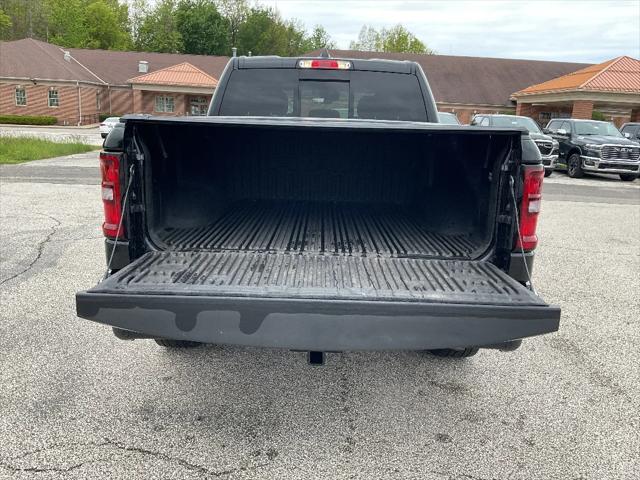 2025 Ram 1500 Big Horn Crew Cab 4x4 5'7" Box