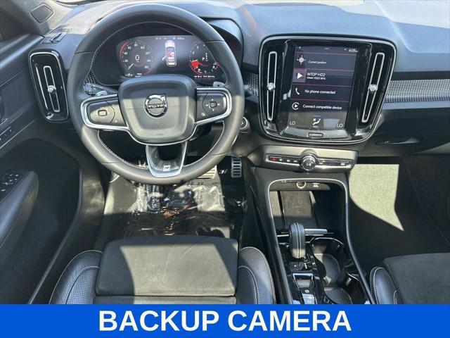 2020 Volvo XC40 T4 R-Design 2020 Volvo XC40 T4 R-Design