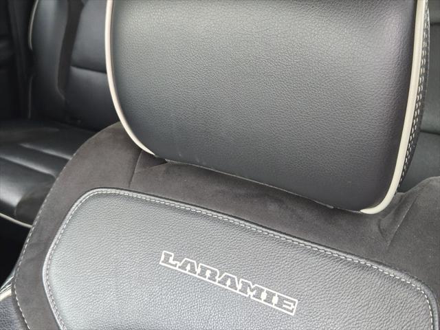 2019 Ram 1500 Laramie Crew Cab 4x4 5'7" Box