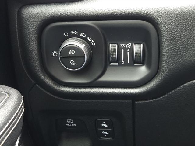 2019 Ram 1500 Laramie Crew Cab 4x4 5'7" Box