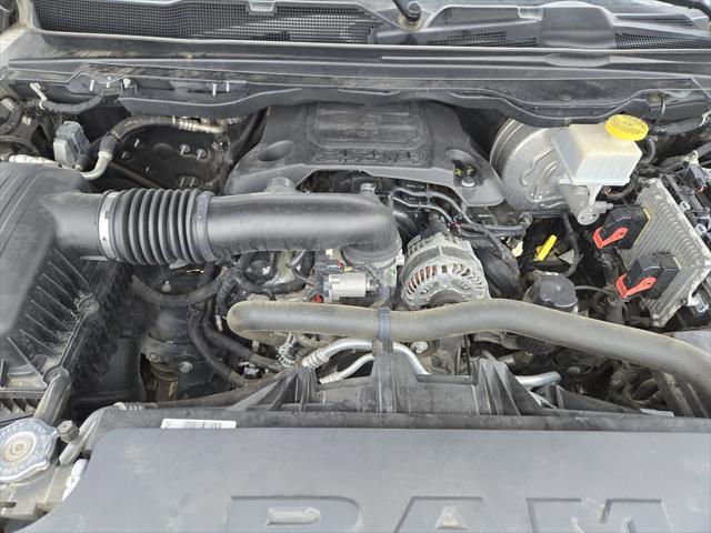 2019 Ram 1500 Laramie Crew Cab 4x4 5'7" Box