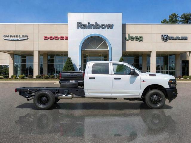 2026 RAM 3500 Chassis RAM 3500 TRADESMAN CREW CAB CHASSIS 4X4 60 CA