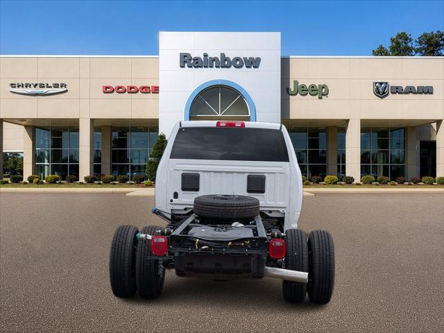 2026 RAM 3500 Chassis RAM 3500 TRADESMAN CREW CAB CHASSIS 4X4 60 CA