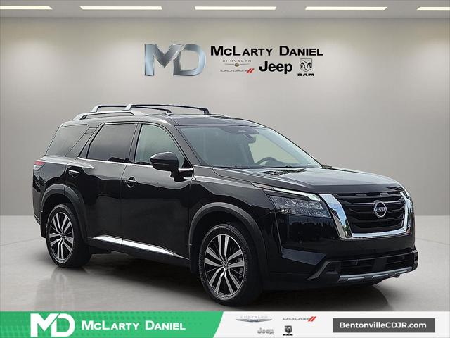 2025 Nissan Pathfinder Platinum 4WD for sale in Bentonville, AR
