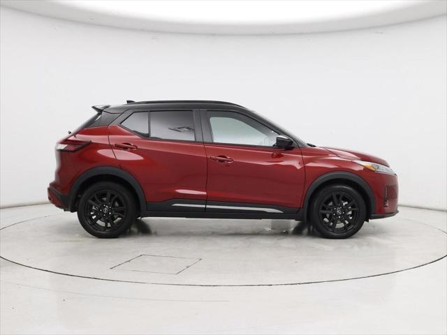 2024 Nissan Kicks SR Xtronic CVT