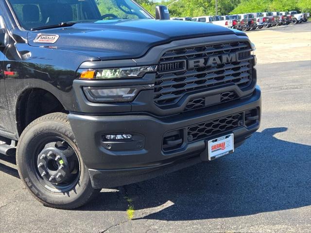 2026 RAM Ram 3500 RAM 3500 TRADESMAN CREW CAB 4X4 8 BOX