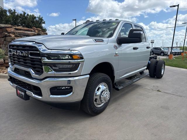 2026 RAM 3500 Chassis RAM 3500 TRADESMAN CREW CAB CHASSIS 4X4 60 CA
