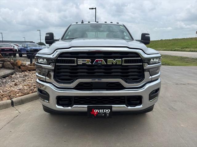 2026 RAM 3500 Chassis RAM 3500 TRADESMAN CREW CAB CHASSIS 4X4 60 CA