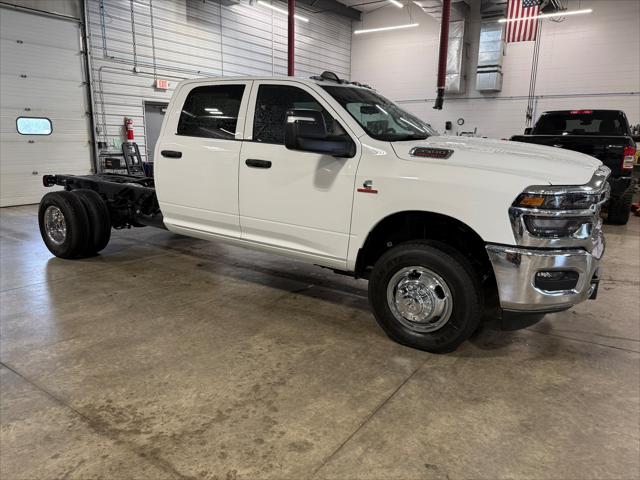 2026 RAM 3500 Chassis RAM 3500 TRADESMAN CREW CAB CHASSIS 4X4 60 CA