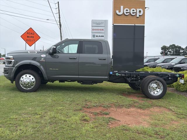 2026 RAM 5500 Chassis RAM 5500 BIG HORN CHASSIS CREW CAB 4X4 60 CA