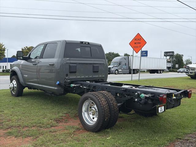 2026 RAM 5500 Chassis RAM 5500 BIG HORN CHASSIS CREW CAB 4X4 60 CA