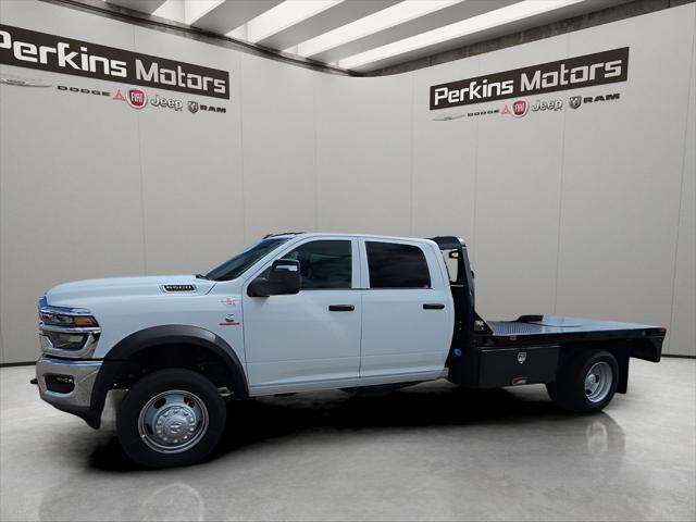 2026 RAM Ram 5500 Chassis Cab RAM 5500 TRADESMAN CHASSIS CREW CAB 4X4 84 CA