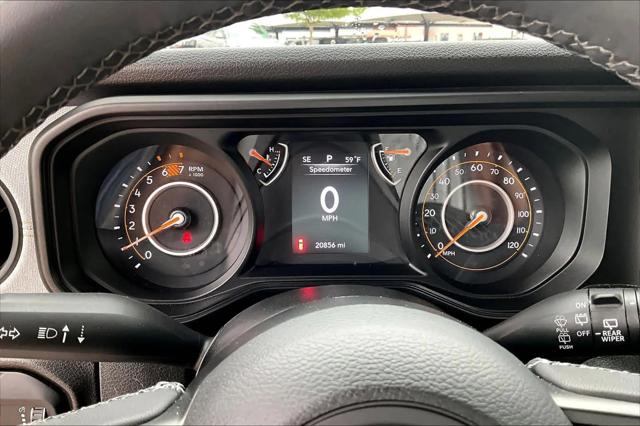 2025 Jeep Wrangler 4-Door Willys 4x4