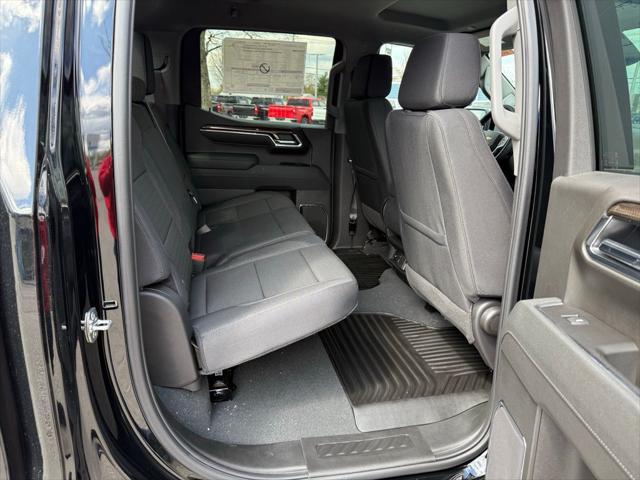 2026 Chevrolet Silverado 1500 4WD Crew Cab Short Bed LT with 2FL