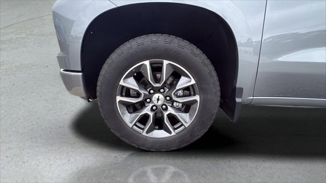 2024 Chevrolet Silverado 1500 4WD Crew Cab Standard Bed RST