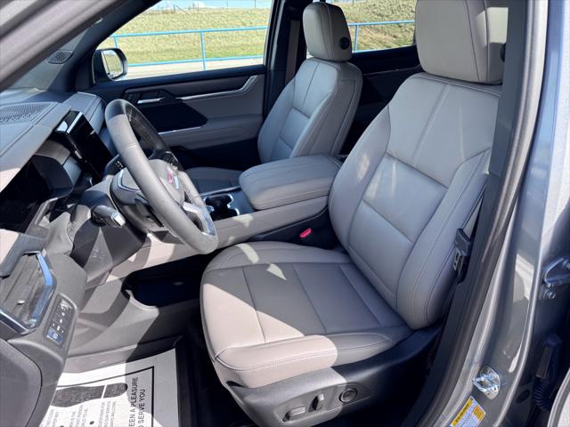 2026 GMC Acadia Elevation AWD