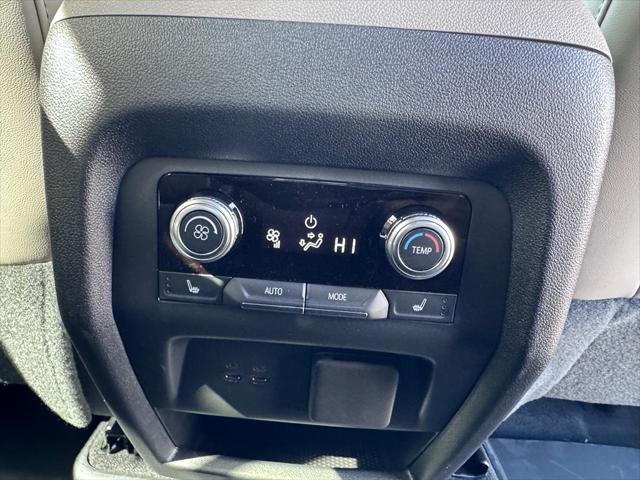 2026 GMC Acadia Elevation AWD