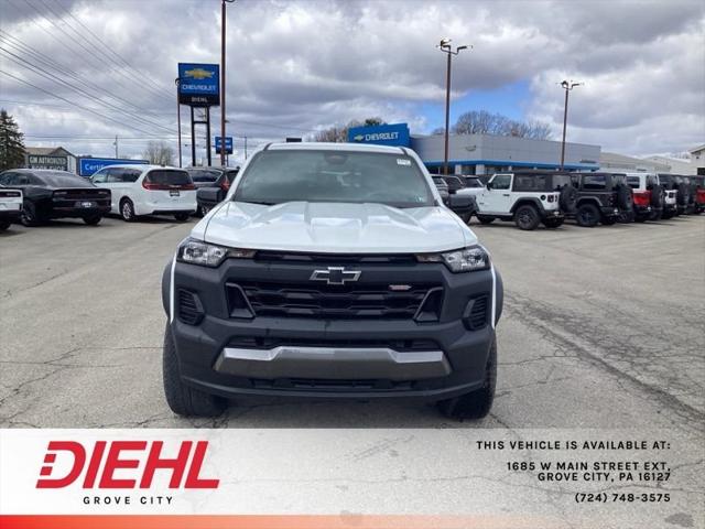 2023 Chevrolet Colorado 4WD Crew Cab Short Box Trail Boss