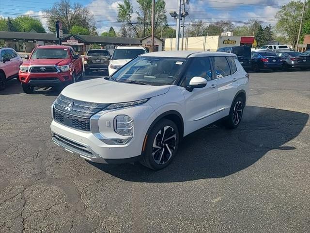 2022 Mitsubishi Outlander SE