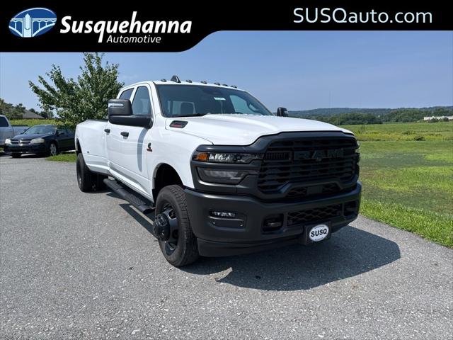 2026 RAM Ram 3500 RAM 3500 TRADESMAN CREW CAB 4X4 8 BOX