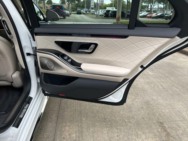 2024 Mercedes-Benz S 580e 4MATIC