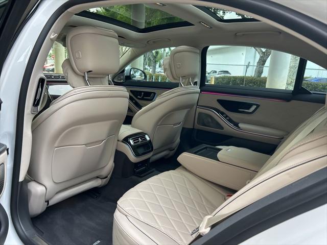 2024 Mercedes-Benz S 580e 4MATIC