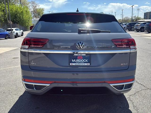 2022 Volkswagen Atlas Cross Sport 2.0T SEL R-Line