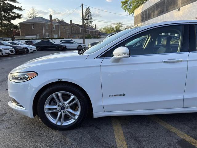 2018 Ford Fusion Hybrid SE