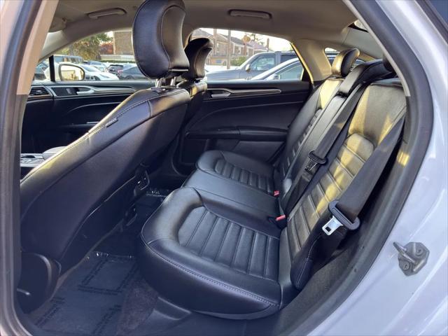 2018 Ford Fusion Hybrid SE