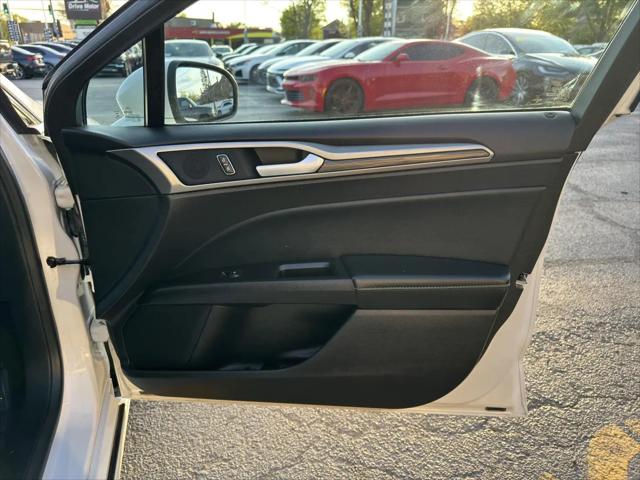 2018 Ford Fusion Hybrid SE