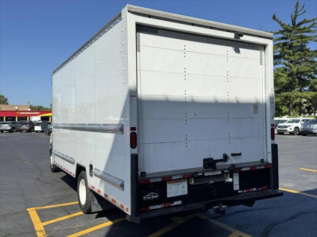 2022 Ford E-350 Cutaway Base