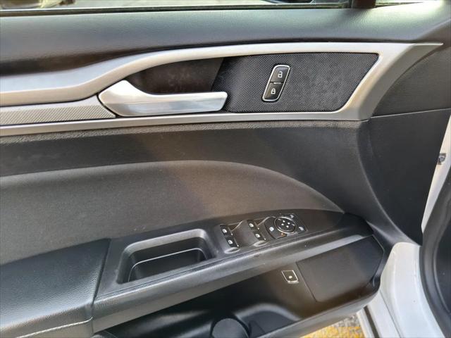2019 Ford Fusion Hybrid SE