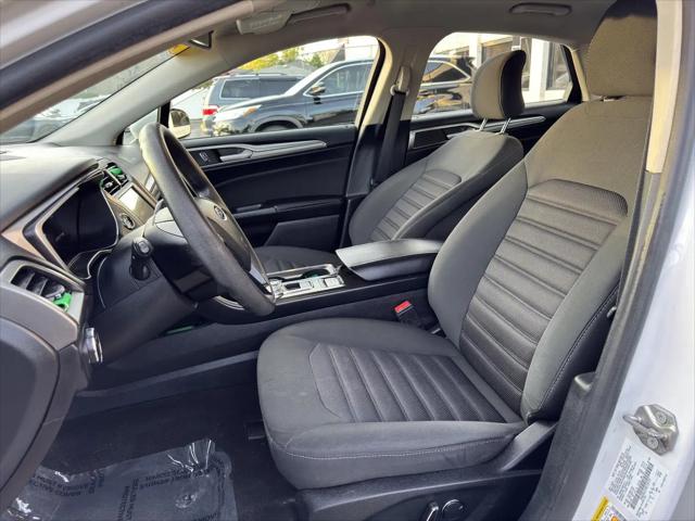 2019 Ford Fusion Hybrid SE
