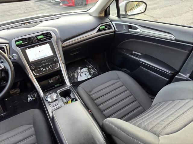 2019 Ford Fusion Hybrid SE