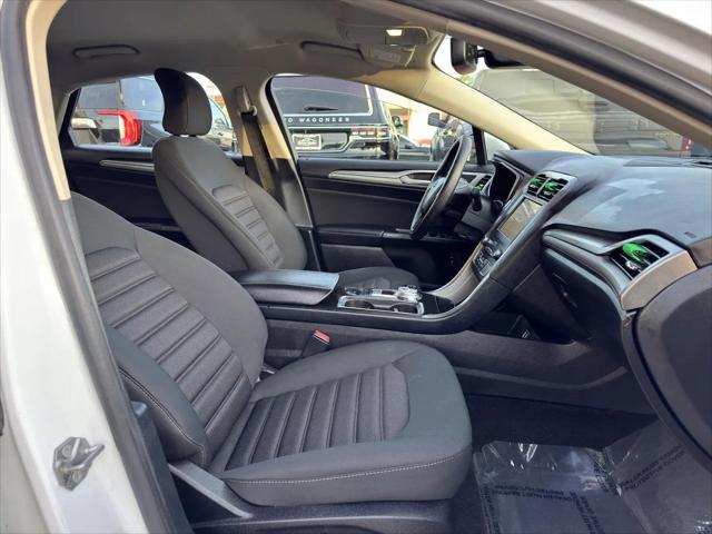 2019 Ford Fusion Hybrid SE