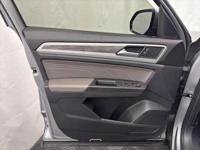 2023 Volkswagen Atlas Cross Sport 2.0T SE