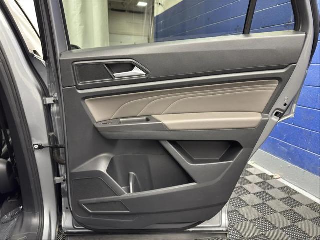 2023 Volkswagen Atlas Cross Sport 2.0T SE