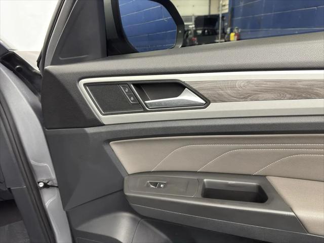 2023 Volkswagen Atlas Cross Sport 2.0T SE