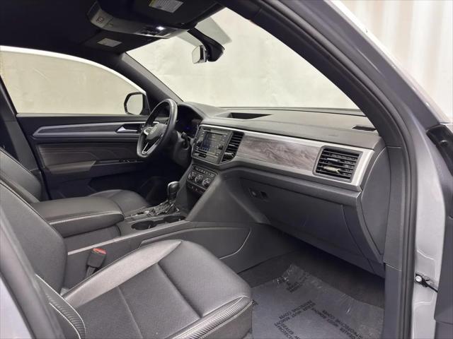 2023 Volkswagen Atlas Cross Sport 2.0T SE