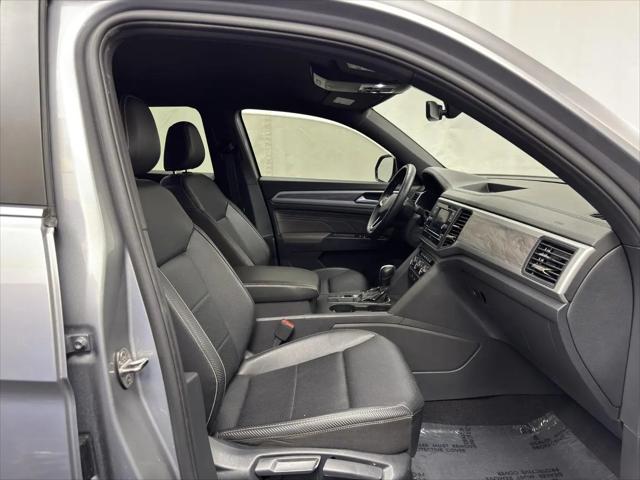 2023 Volkswagen Atlas Cross Sport 2.0T SE