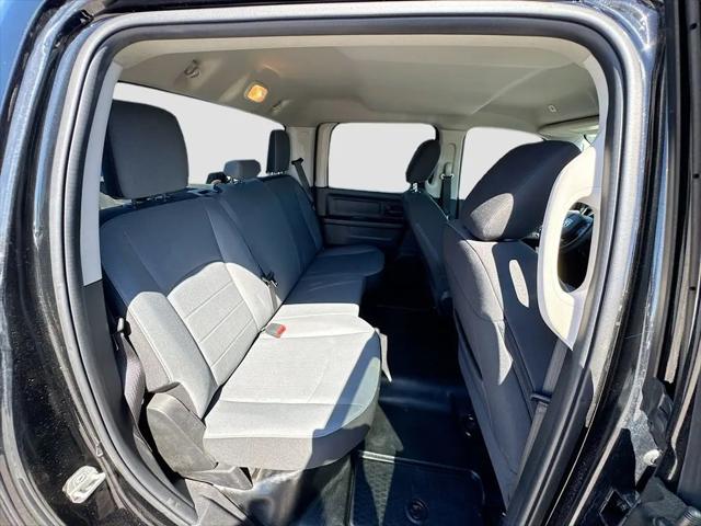2022 Ram 1500 Classic Tradesman Crew Cab 4x4 5'7" Box