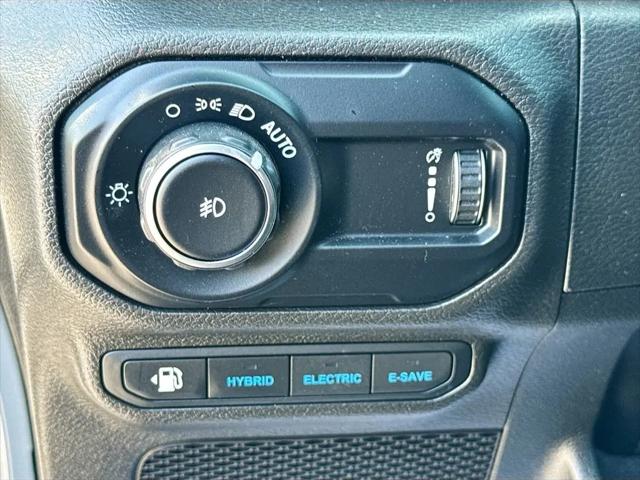 2023 Jeep Wrangler 4xe Sahara 4x4