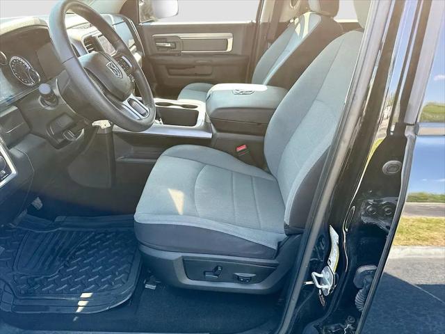 2023 Ram 1500 Classic SLT Crew Cab 4x4 5'7" Box