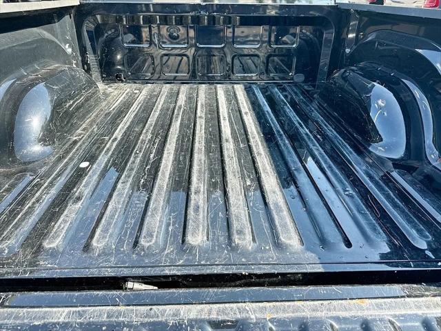 2023 Ram 1500 Classic SLT Crew Cab 4x4 5'7" Box