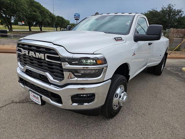2026 RAM Ram 3500 RAM 3500 TRADESMAN REGULAR CAB 4X4 8 BOX