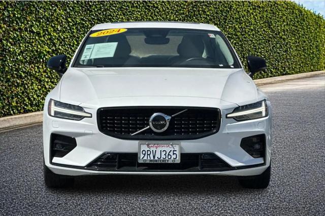 2024 Volvo S60 B5 Plus Dark Theme