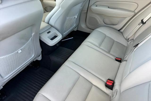 2024 Volvo S60 B5 Plus Dark Theme