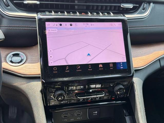 2025 Jeep Grand Cherokee L Summit 4x4