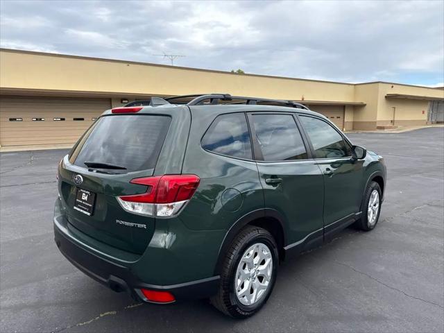 2023 Subaru Forester Base