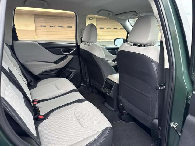 2023 Subaru Forester Base